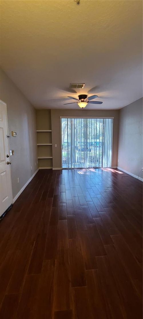 305-2740 Maitland Crossing Way, ORLANDO, FL, 32810-2182 | Card Image
