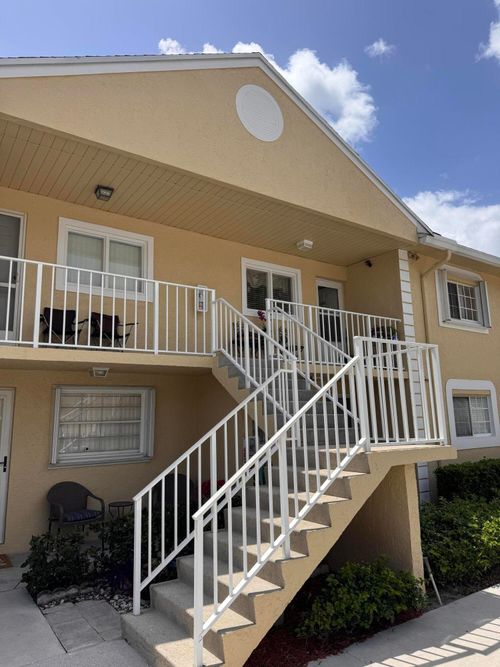 1406 Palm Beach Trace Dr, Royal Palm Beach, FL, 33411-1263 | Card Image