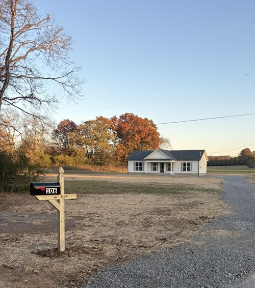 106 N Fork Church Rd, Bell Buckle, TN, 37020-4534 | Card Image