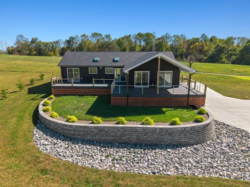 186 Lily Creek Resort Rd, Jamestown, KY, 42629-6930 | Card Image