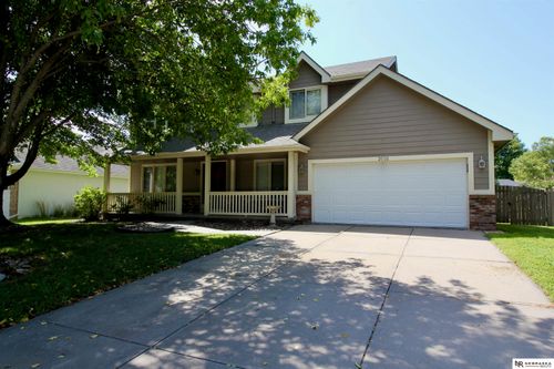 2001 Dana Lane, Papillion, NE, 68133 | Card Image