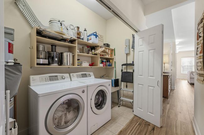 22_633_Dayton_Ave_Unit_422_mls.jpg | Image 16