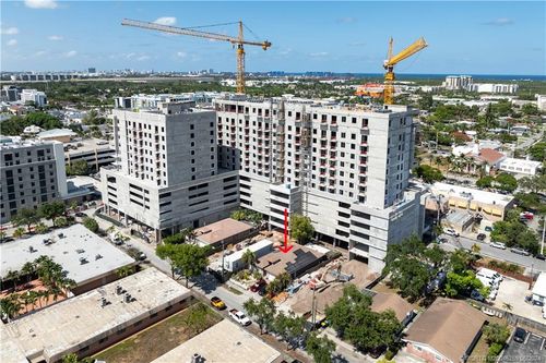 121 Sw 1st Ct, Dania, FL, 33004-3633 | Card Image