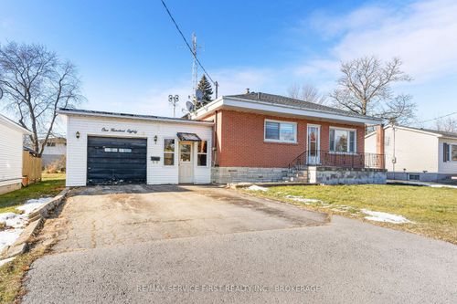 180 Farley Ave, Belleville, ON, K8N4L2 | Card Image