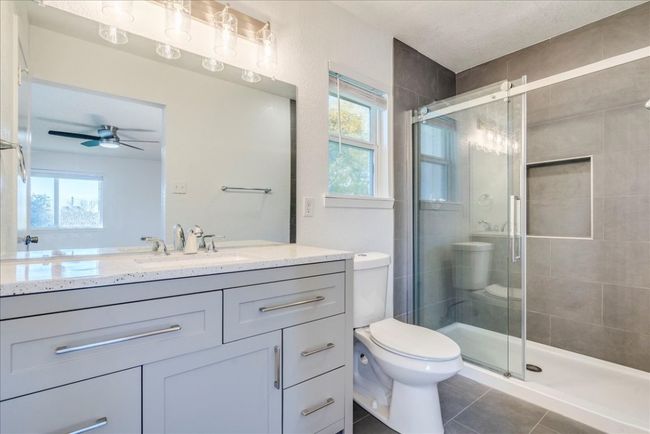 12304 Tipperary Cv, House other with 2 bedrooms, 3 bathrooms and 4 parking in Austin TX | Image 12