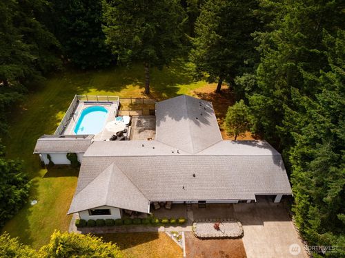 8143 Custer School Rd, Custer, WA, 98240-9402 | Card Image
