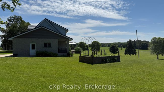 953 Greenock Brant Line, House other with 3 bedrooms, 3 bathrooms and 6 parking in Cargill ON | Image 5