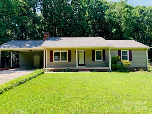 7984 Secluded Ln, Denver, NC, 28037-8030 | Card Image