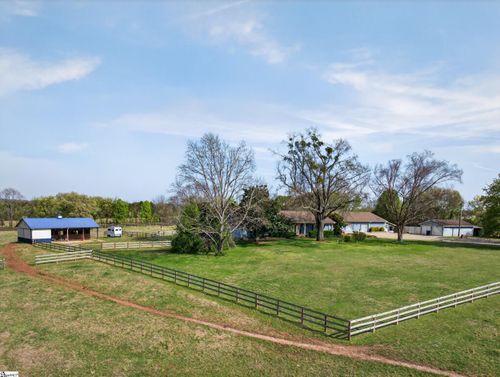341 Ridings Rd, chesnee, SC, 29323-8101 | Card Image