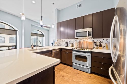 509-507 Sabine St, Austin, TX, 78701-4180 | Card Image
