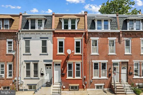 637 N 35th St, PHILADELPHIA, PA, 19104-1943 | Card Image