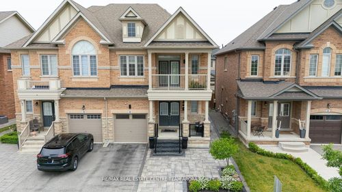 40 Av Killington, Kleinburg, ON, L4H3Y5 | Card Image