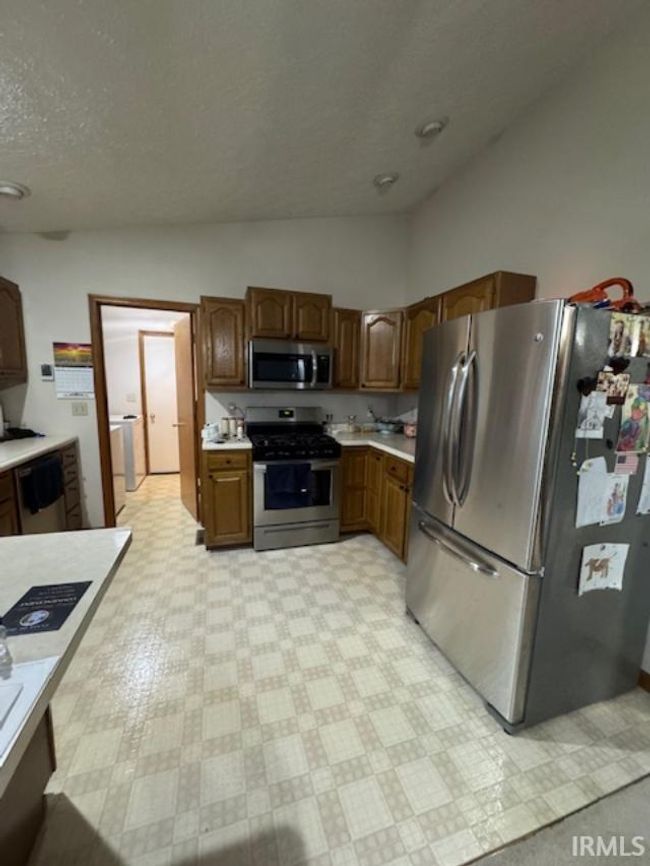 995 N 1300 W, House other with 2 bedrooms, 2 bathrooms and null parking in Linton IN | Image 6