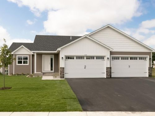 3379 309th Avenue Nw, Cambridge, MN, 55008 | Card Image