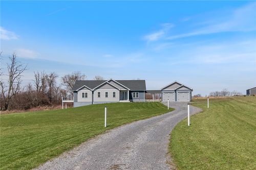 482 Armstrong Road, Geneva-Town, NY, 14456 | Card Image