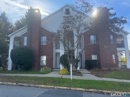 2202-31 High St, East Hartford, CT, 06118-1875 | Card Image