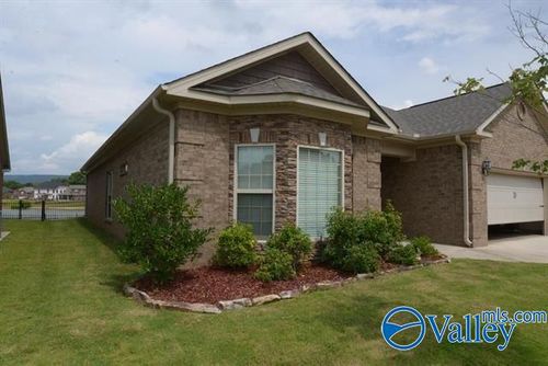 15047 Lakeside Trl Sw, Huntsville, AL, 35803-4805 | Card Image
