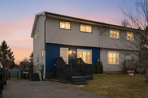 29 Seawood Avenue, Lower Sackville, NS, B4C2L1 | Card Image
