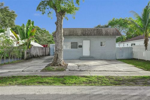 1-249 Sw 4th St, Dania Beach, FL, 33004-3934 | Card Image