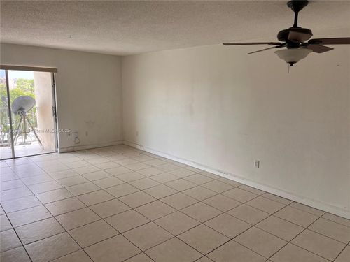 apt-406-7727 Sw 86th St, Miami, FL, 33143-7266 | Card Image