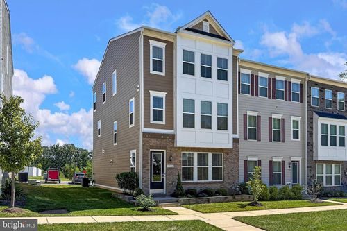 13052 Jessica Grove Pl, WOODBRIDGE, VA, 22192-5483 | Card Image