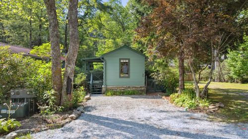 30 Chestnut Walk, Highlands, NC, 28741-8353 | Card Image