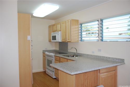 apt-10-1707 Anapuni St, Honolulu, HI, 96822-4426 | Card Image