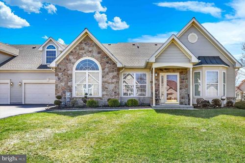 270-240 Shady Brook Dr, LANGHORNE, PA, 19047-8029 | Card Image