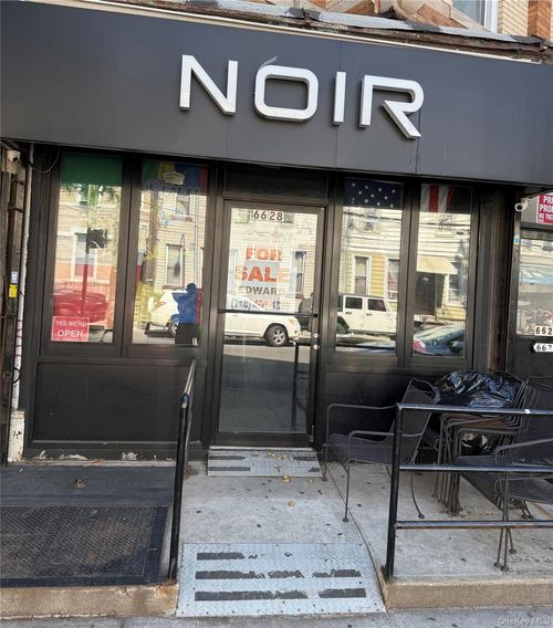 6628 Forest Ave, Ridgewood, NY, 11385-3182 | Card Image