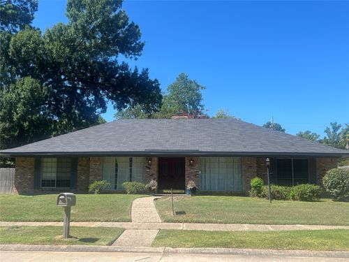 8642 W Wilderness Way, Shreveport, LA, 71106-6122 | Card Image