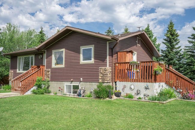 521 Partridge Crescent, House other with 3 bedrooms, 2 bathrooms and 16 parking in Pelican Point AB | Image 9