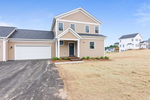 15l-gray-15 Dogwood Circle, Milton, VT, 05468 | Card Image