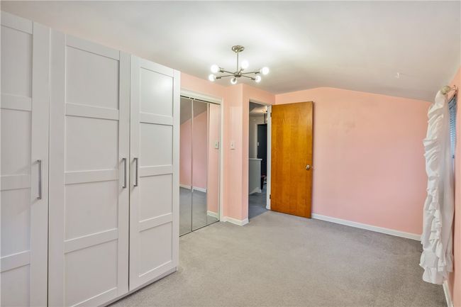 1009 Connor Rd, House other with 5 bedrooms, 2 bathrooms and 1 parking in Castle Shannon PA | Image 14