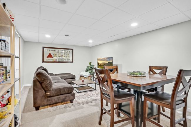525 Winwood Cir, Condo with 2 bedrooms, 2 bathrooms and null parking in Walled Lake MI | Image 35