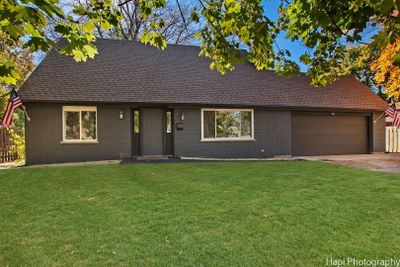 61 Faringdon Drive, House other with 4 bedrooms, 2 bathrooms and 2 parking in Crystal Lake IL | Image 1