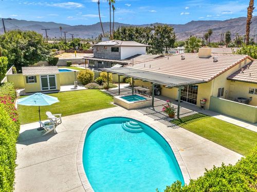 44586 San Jose Ave, Palm Desert, CA, 92260-3632 | Card Image