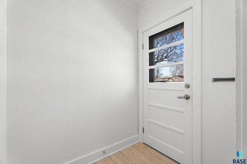 2405 W Bailey St Street, Sioux Falls, SD, 57104 | Card Image