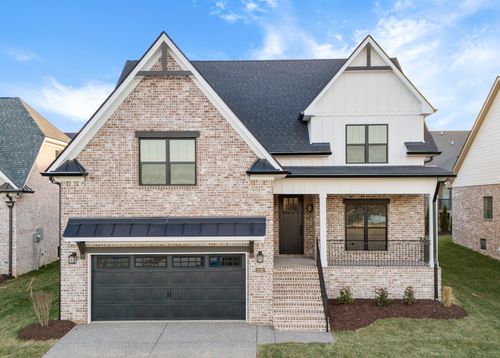 2020 Wt Chandler Blvd, Gallatin, TN, 37066-5117 | Card Image