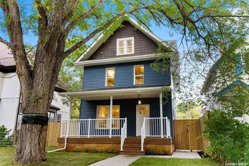 2257 Rae St, Regina, SK, S4T2G1 | Card Image