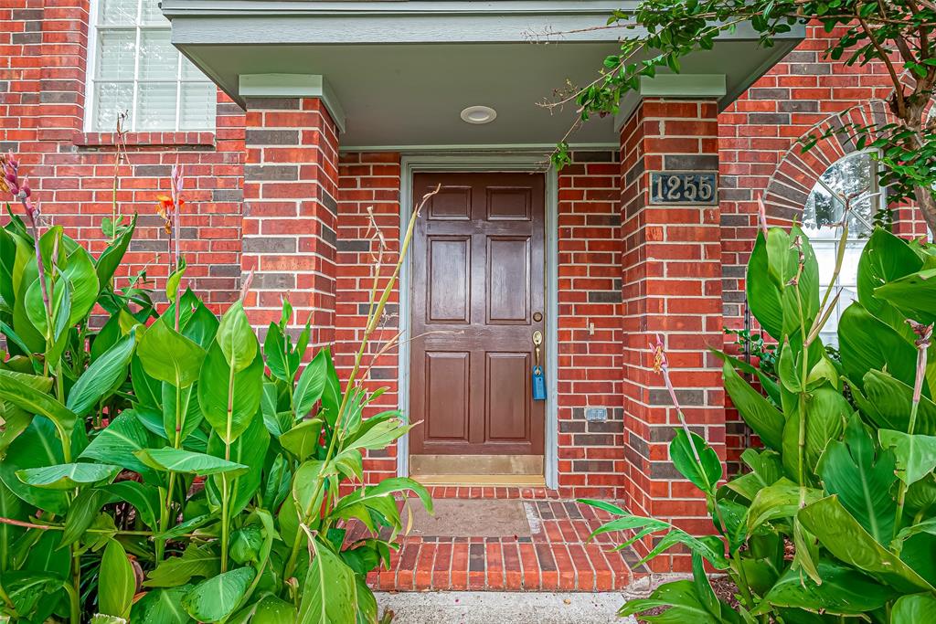El Camino Village Dr, Houston, TX 77058