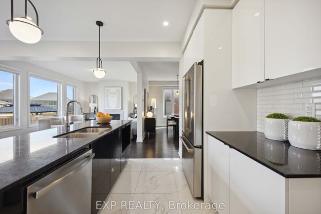 44 Holland Vista St, House other with 4 bedrooms, 4 bathrooms and 4 parking in Holland Landing ON | Image 18
