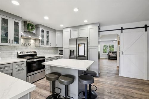 21711 Lake Vista Dr, Lake Forest, CA, 92630-2414 | Card Image