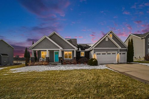 2352 Sandstone Dr, Mount Pleasant, MI, 48858-1539 | Card Image