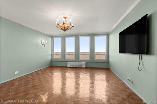 apt-1105-22700 Garrison St, Dearborn, MI, 48124-2026 | Card Image