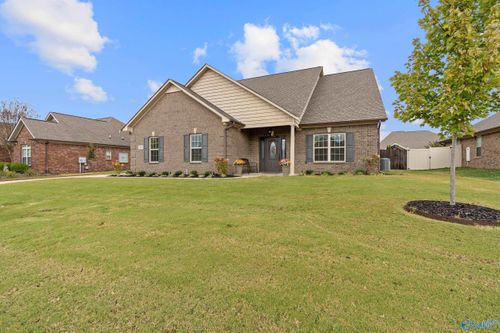 22883 Pin Oak Dr, Athens, AL, 35613-5967 | Card Image