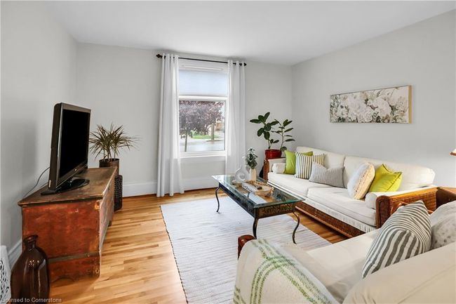 2 Kidd Ave, House other with 4 bedrooms, 2 bathrooms and 2 parking in Grimsby ON | Image 5