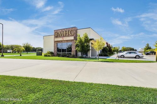 307 Alcide Dominique Drive, Lafayette, LA, 70506 | Card Image
