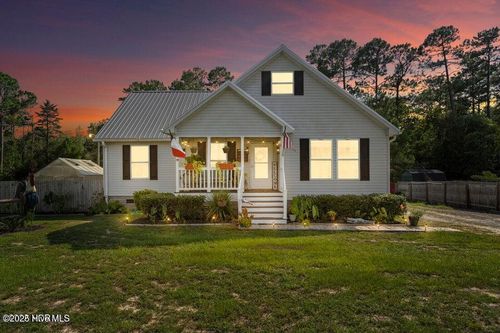 710 Ridgecrest Ln, Rocky Point, NC, 28457-7671 | Card Image