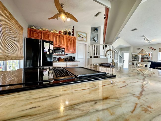 660 1 St St, House other with 3 bedrooms, 4 bathrooms and null parking in CEDAR KEY FL | Image 16