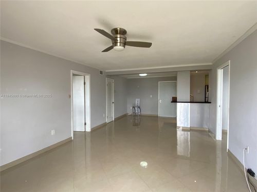 apt-506-1990 Marseille Dr, Miami Beach, FL, 33141-6402 | Card Image